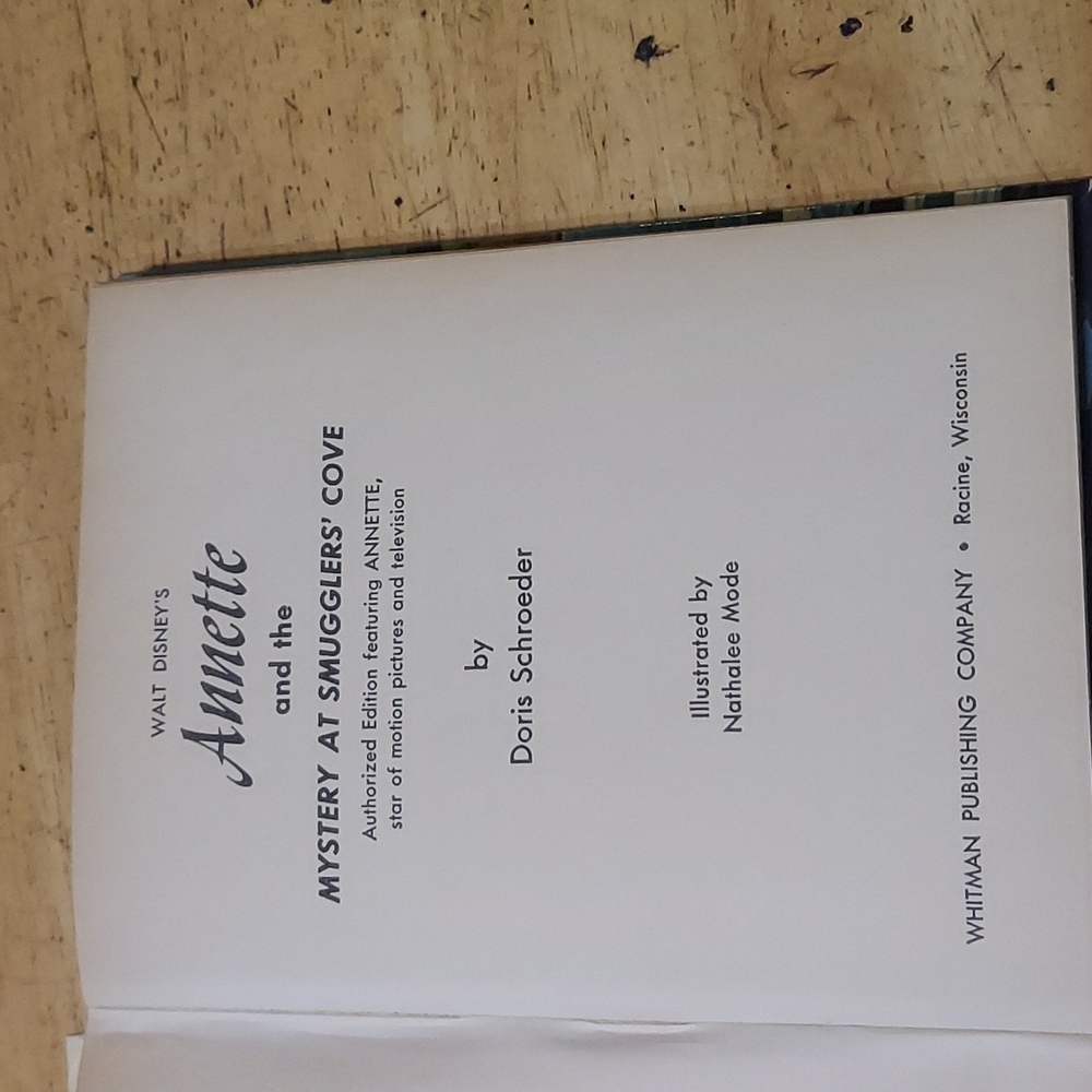 Whitman 1963 1st edition Walt Disney Annette and the Mystery at Smugglers Cove - Picture 4 of 7